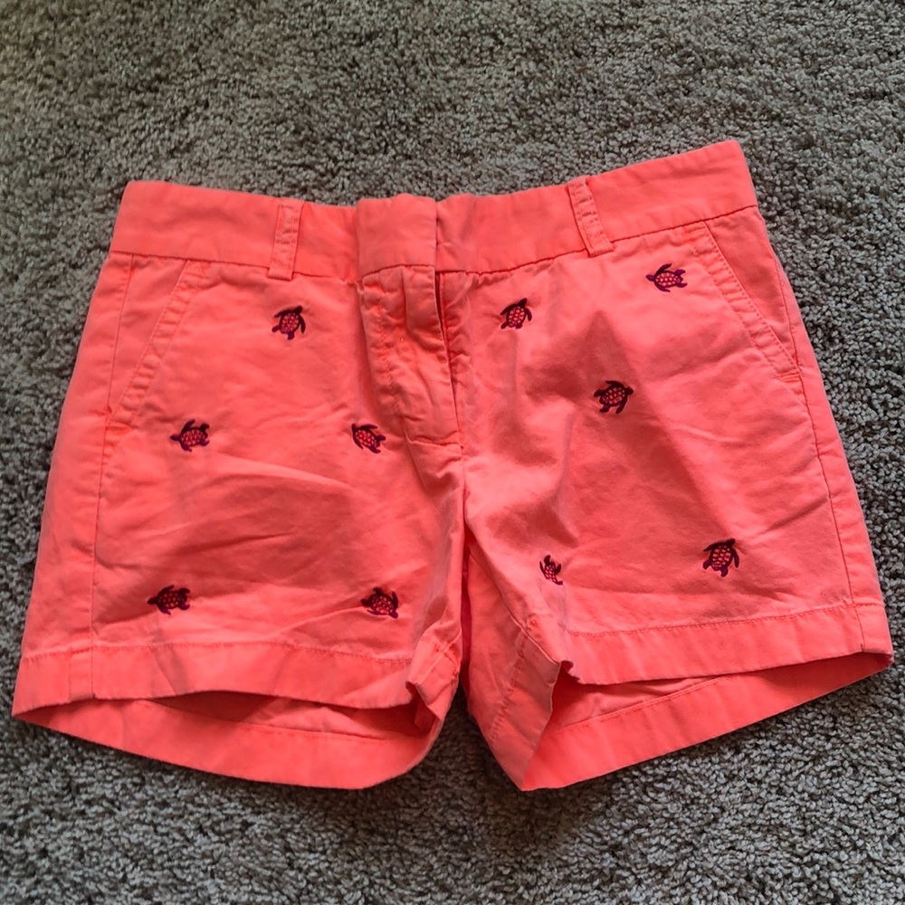 Vineyard vine shorts